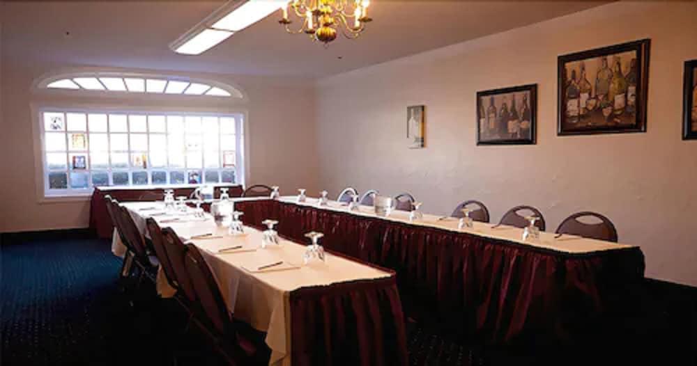 The Chateau Bloomington Hotel And Conference Center Eksteriør billede